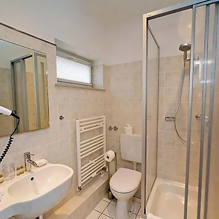 City-hotel Am Wasserturm Halle Hotel 4*